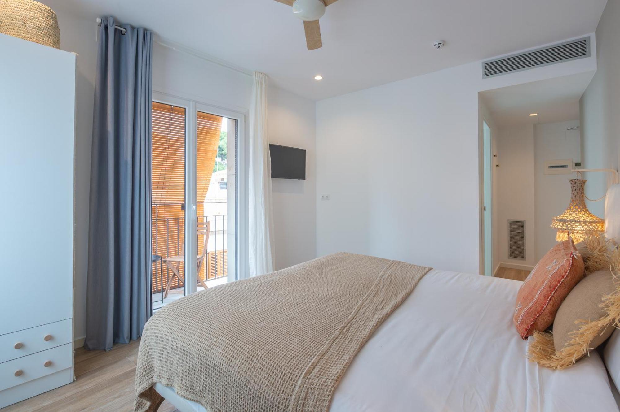 Hostal Boutique Es Portalet Sant Feliu de Guixols Room photo